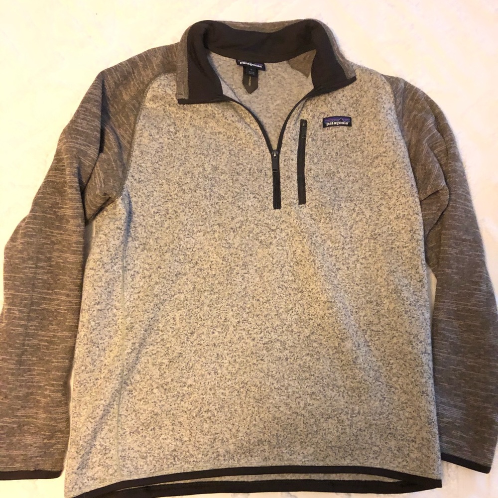 Patagonia Large fleece. Never worn.